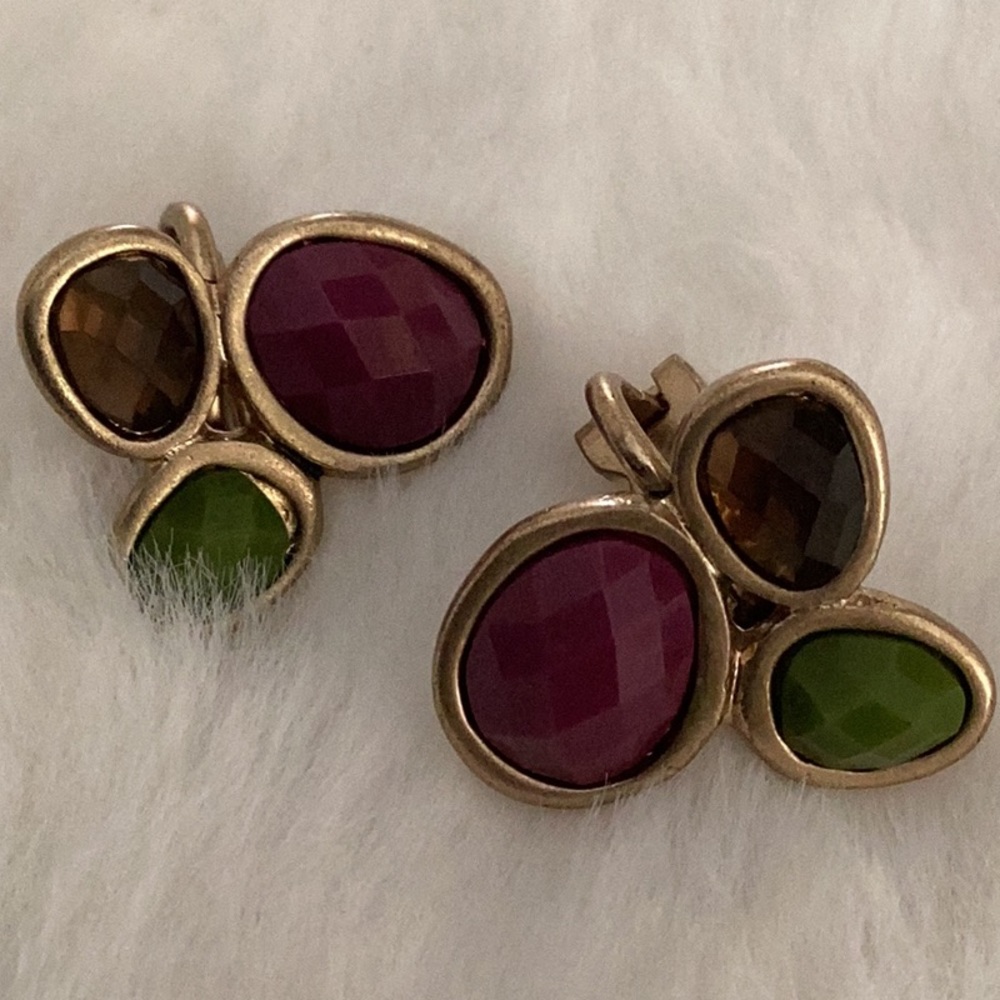 Sak Clip Earrings